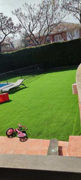 Césped artificial 40mm en Residencial